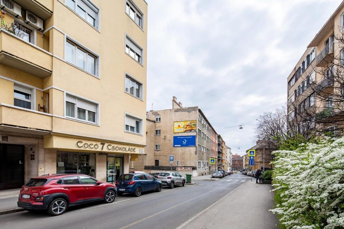 Central - Comfy - Sunny Budapeste Exterior foto
